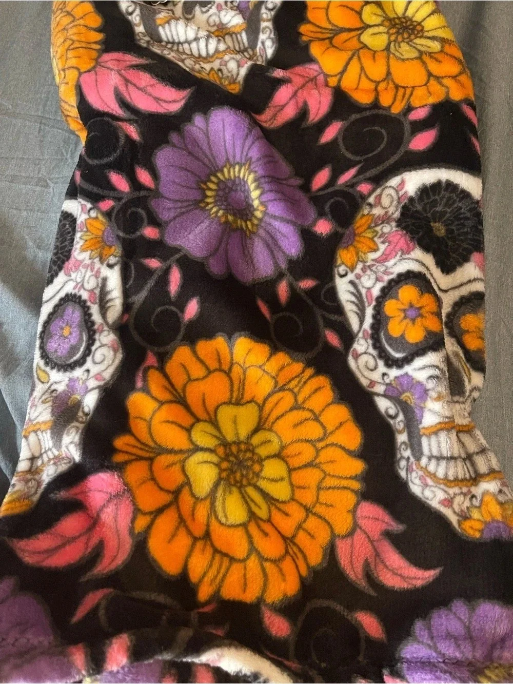 Sugar Skull Sugar Skull Velvet Soft Throw Blanket Floral